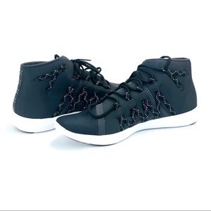 Under Armour Women’s Mid Training Shoes Size 9